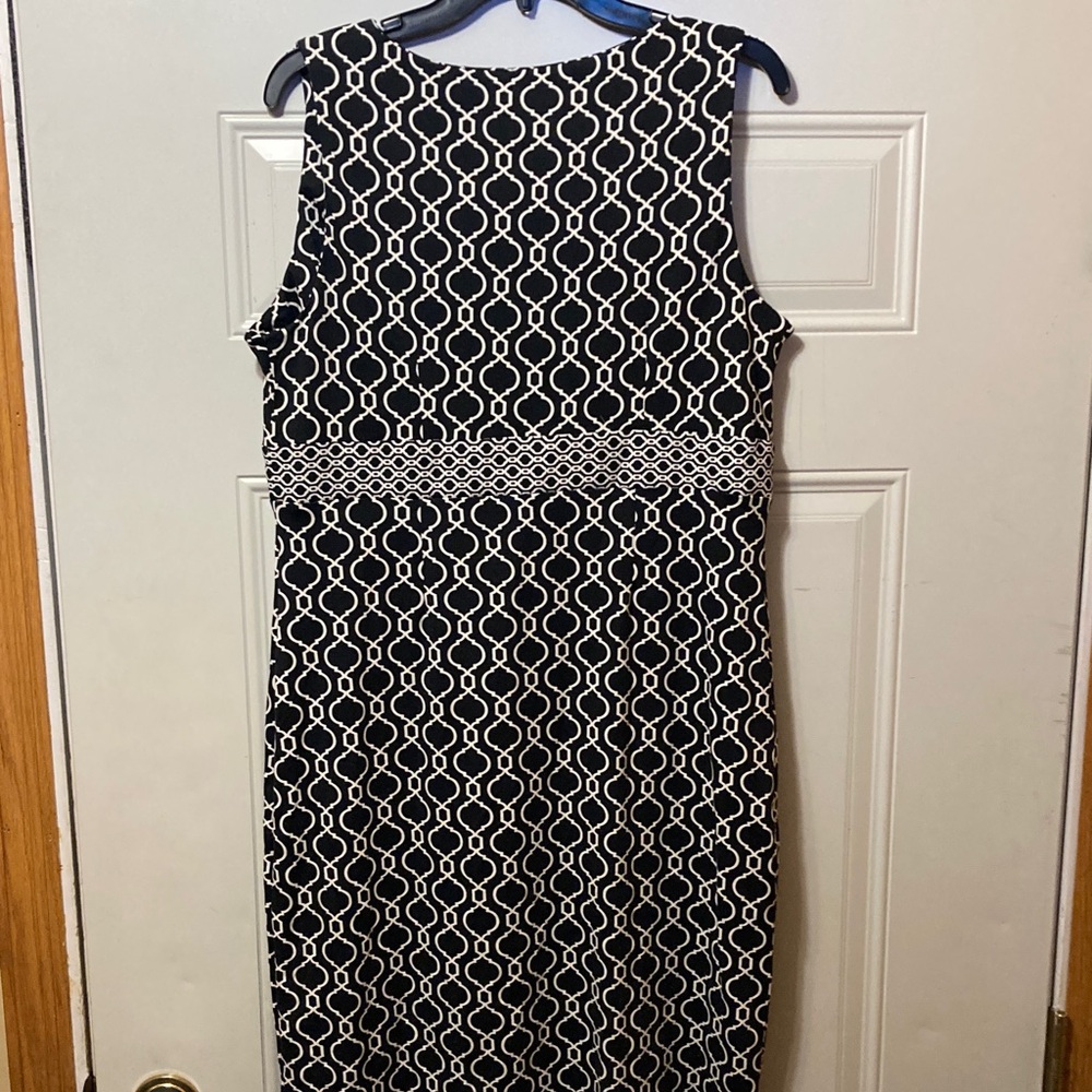 Black and White Geometric Pattern Dress L - Picture 4 of 4